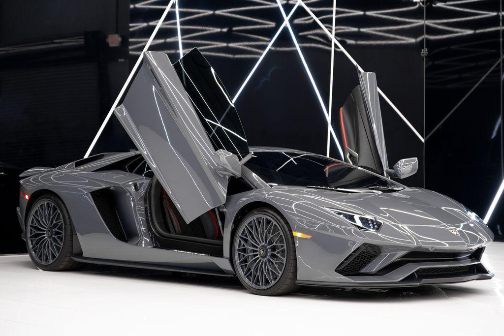 used 2020 Lamborghini Aventador S car, priced at $459,980