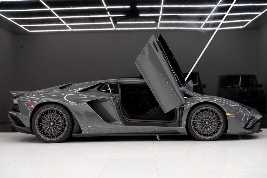 used 2020 Lamborghini Aventador S car, priced at $459,980