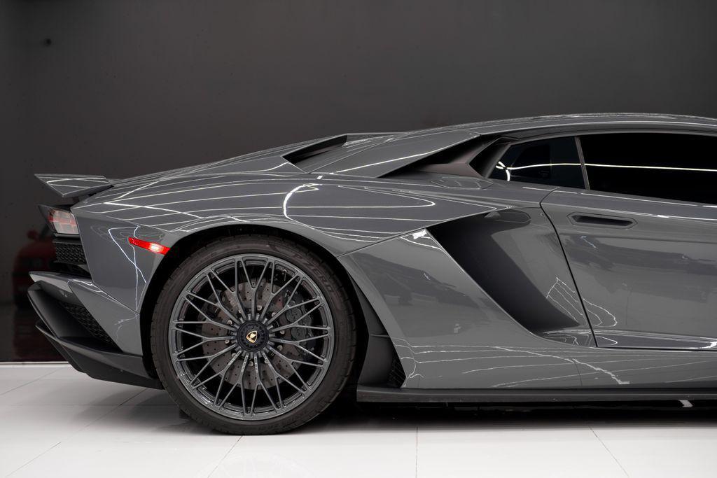 used 2020 Lamborghini Aventador S car, priced at $459,980