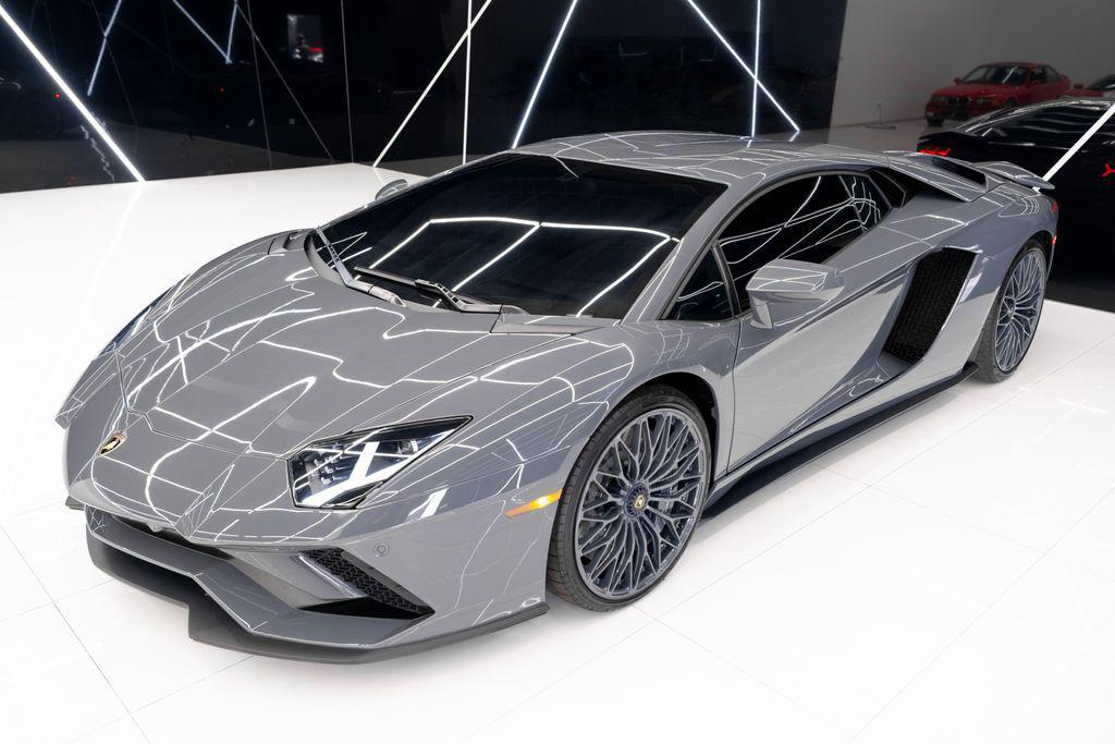 used 2020 Lamborghini Aventador S car, priced at $459,980