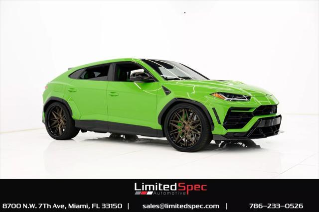 used 2022 Lamborghini Urus car, priced at $264,980