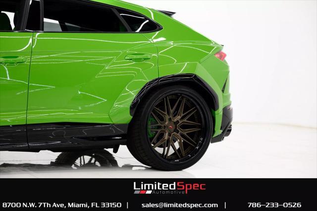 used 2022 Lamborghini Urus car, priced at $264,980