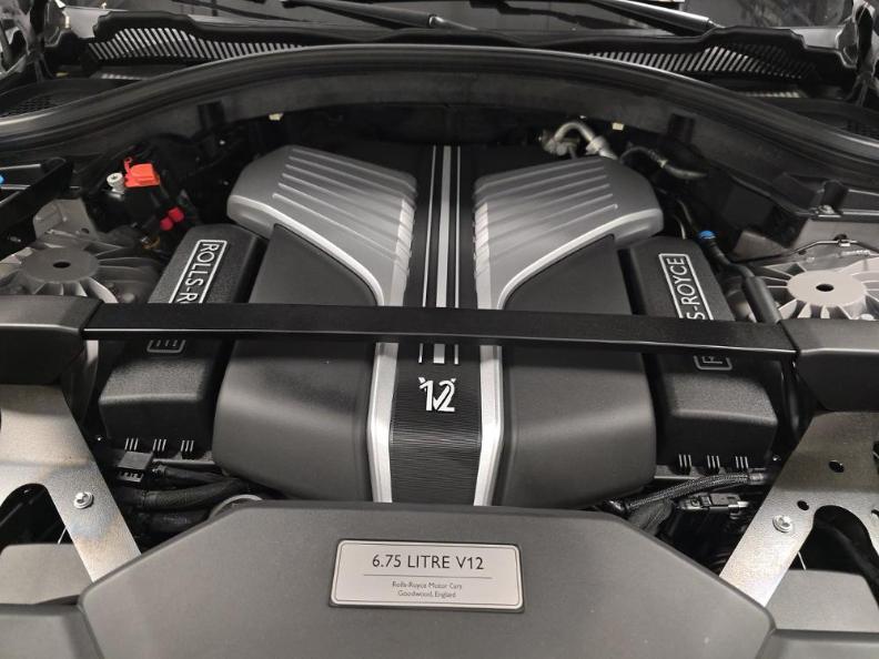 used 2023 Rolls-Royce Cullinan car, priced at $279,980