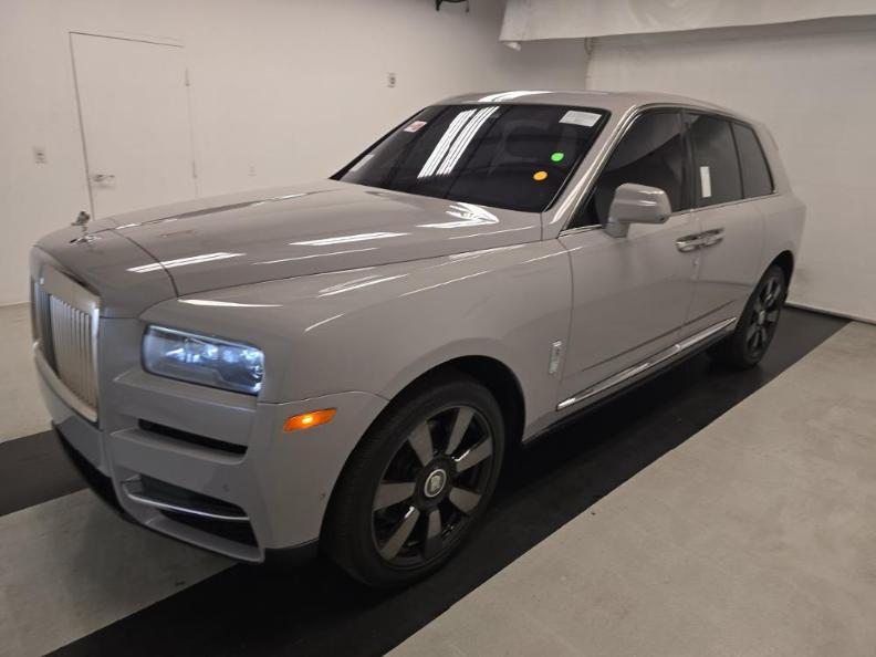 used 2023 Rolls-Royce Cullinan car, priced at $279,980