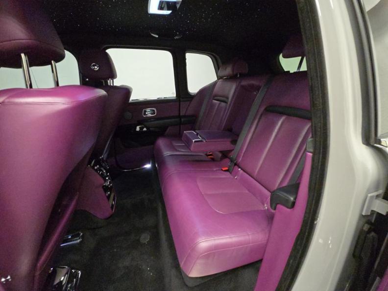 used 2023 Rolls-Royce Cullinan car, priced at $279,980