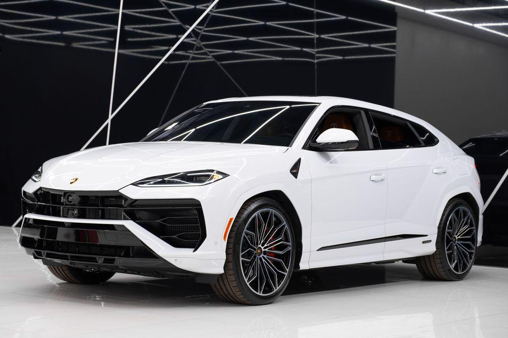 used 2025 Lamborghini Urus car, priced at $339,980