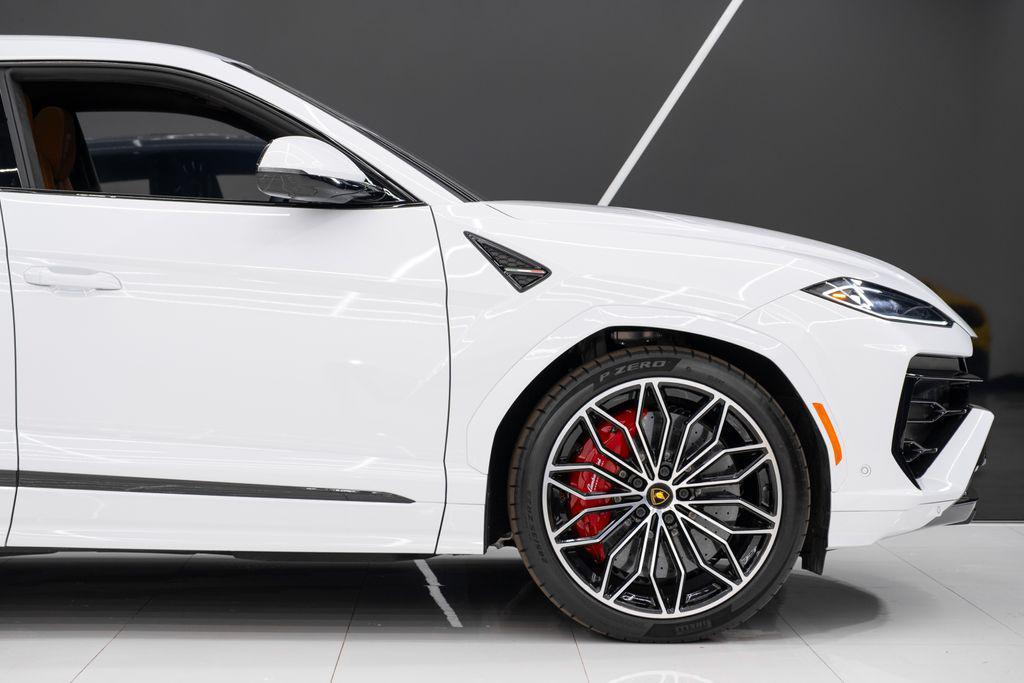 used 2025 Lamborghini Urus car, priced at $339,980