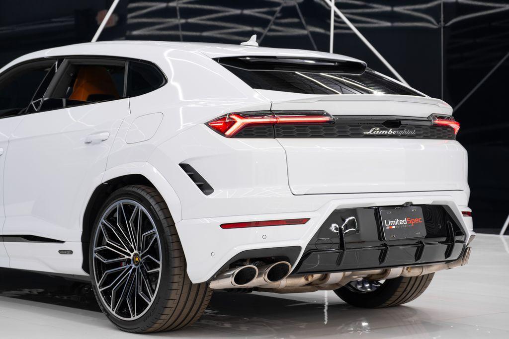 used 2025 Lamborghini Urus car, priced at $339,980