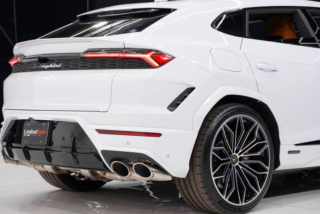 used 2025 Lamborghini Urus car, priced at $339,980