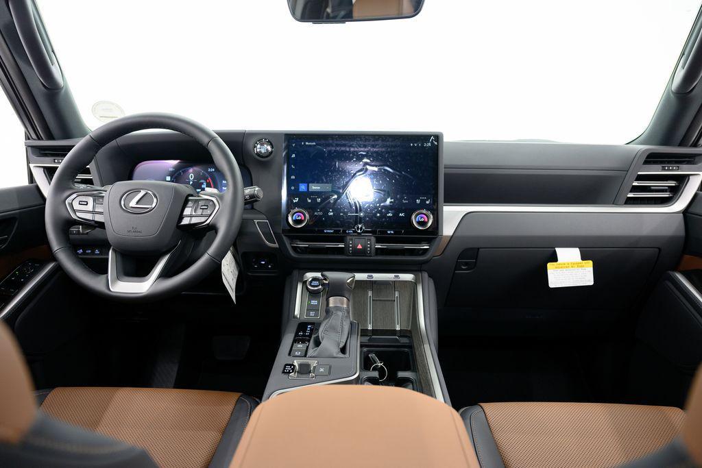 used 2025 Lexus GX 550 car, priced at $82,980