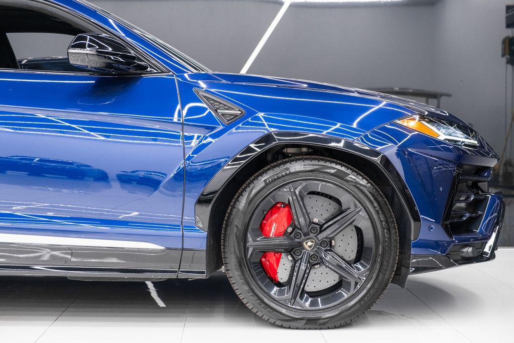 used 2021 Lamborghini Urus car, priced at $189,980