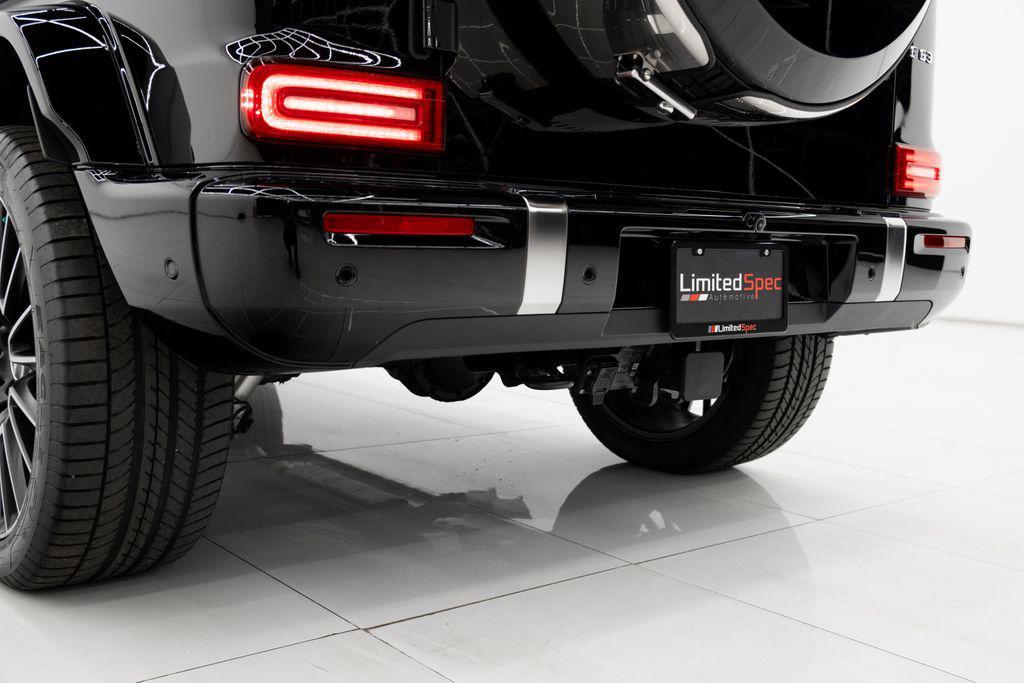 used 2025 Mercedes-Benz AMG G 63 car, priced at $299,980