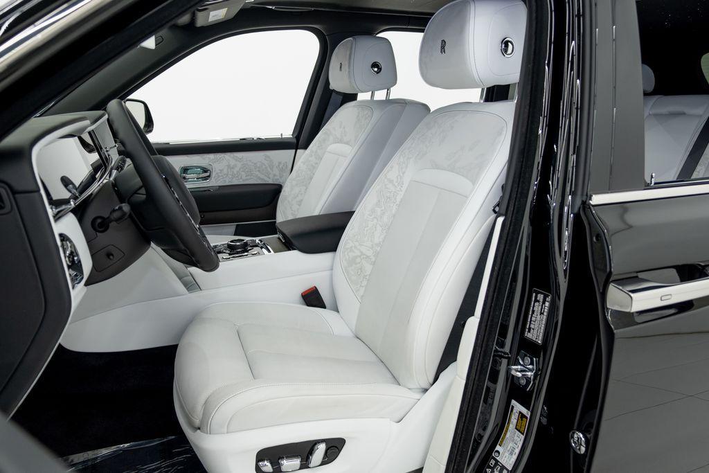 used 2025 Rolls-Royce Cullinan car, priced at $439,980