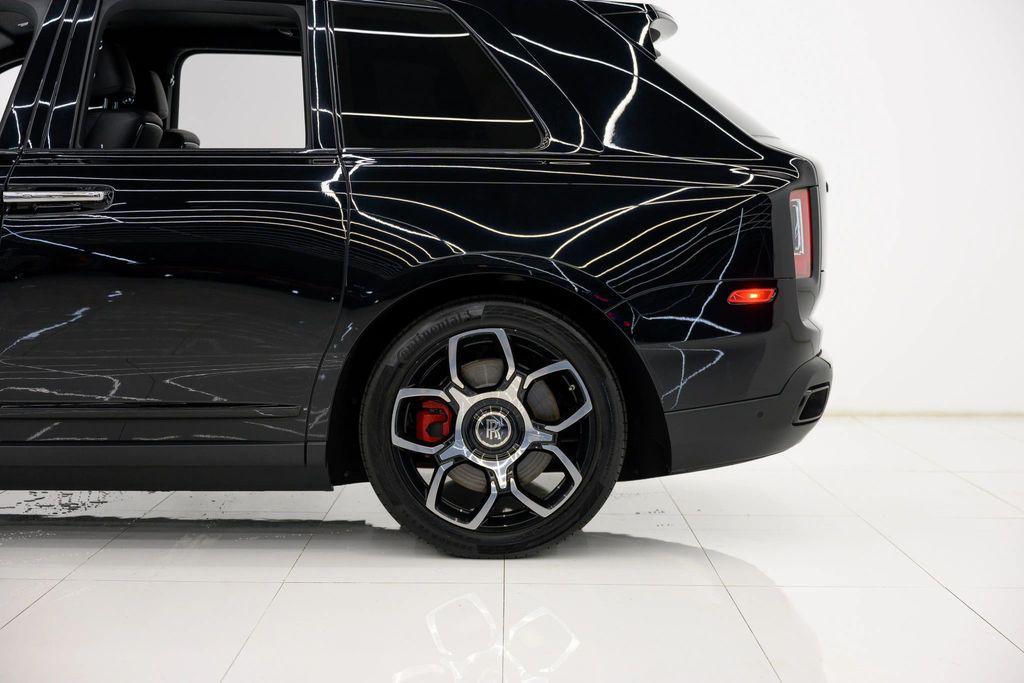 used 2020 Rolls-Royce Cullinan car, priced at $279,980