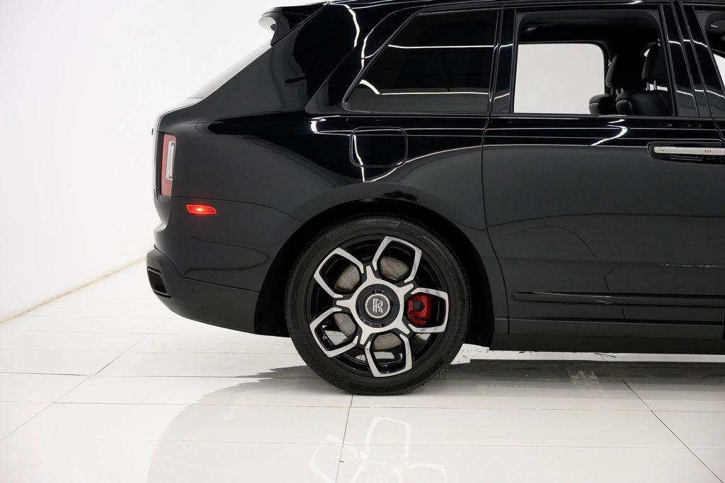 used 2020 Rolls-Royce Cullinan car, priced at $279,980