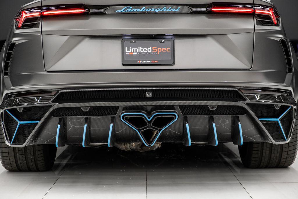 used 2023 Lamborghini Urus car, priced at $499,980