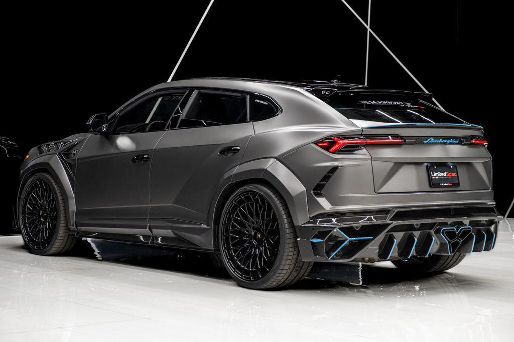 used 2023 Lamborghini Urus car, priced at $499,980
