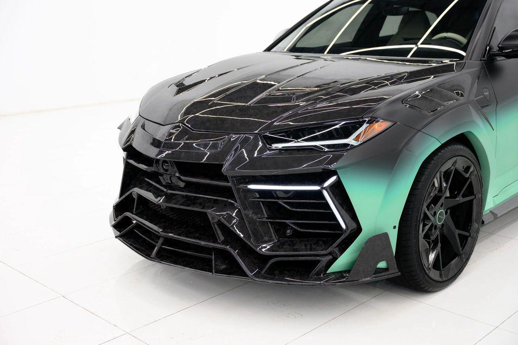 used 2024 Lamborghini Urus car, priced at $499,980