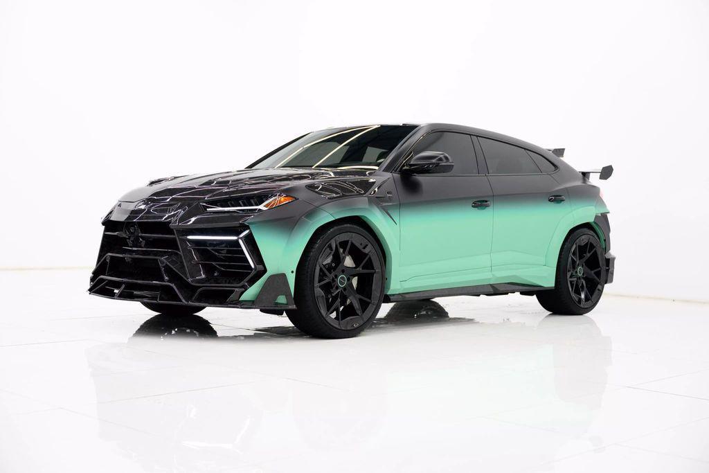 used 2024 Lamborghini Urus car, priced at $499,980