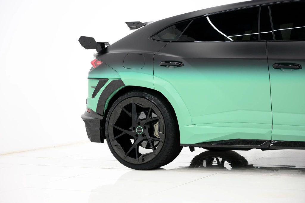 used 2024 Lamborghini Urus car, priced at $499,980