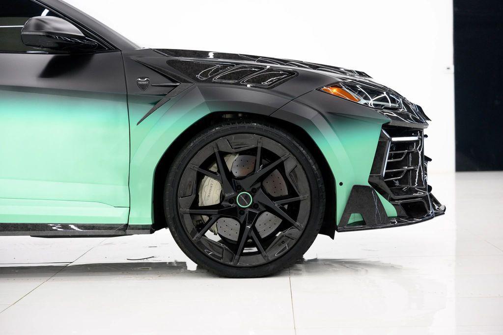 used 2024 Lamborghini Urus car, priced at $499,980