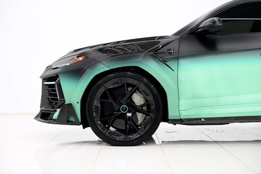 used 2024 Lamborghini Urus car, priced at $499,980