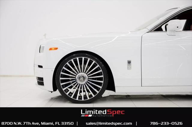 used 2023 Rolls-Royce Phantom car, priced at $479,980