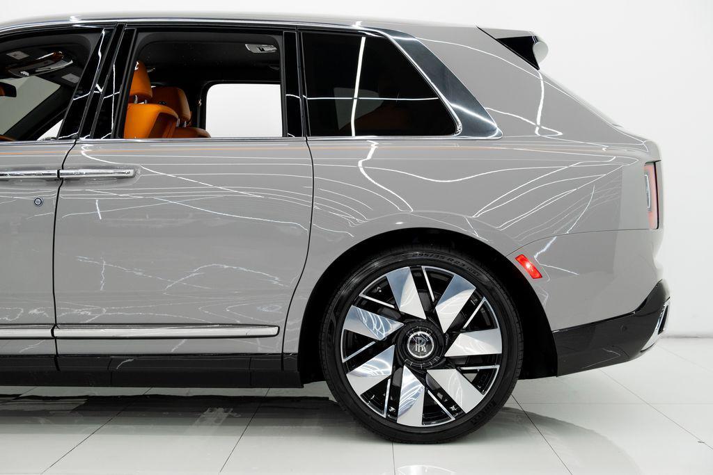 used 2025 Rolls-Royce Cullinan car, priced at $479,980