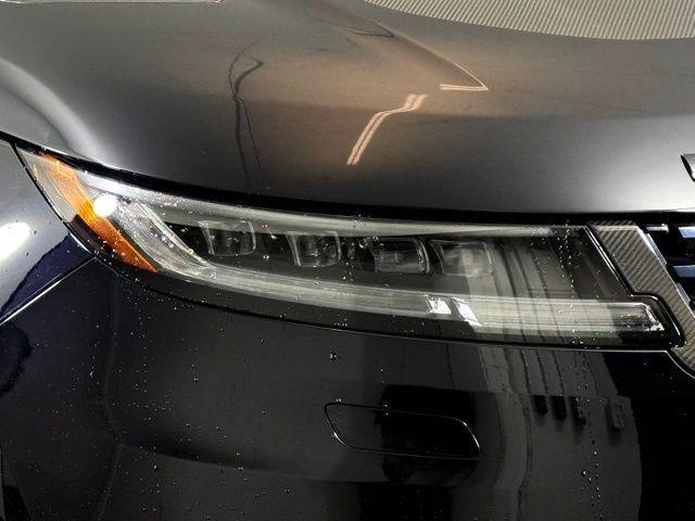 new 2025 Land Rover Range Rover Sport car, priced at $187,725