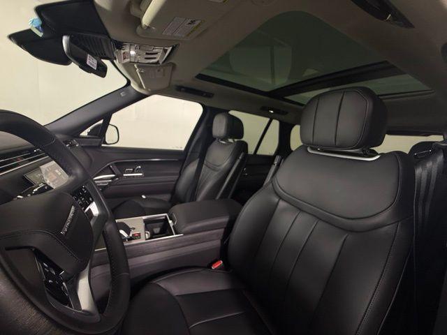 new 2025 Land Rover Range Rover car, priced at $152,895