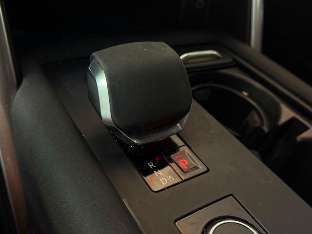 used 2024 Land Rover Discovery car, priced at $69,944