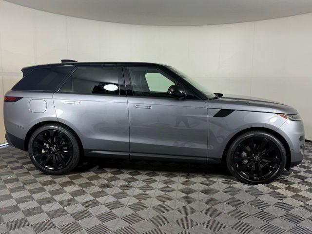 new 2025 Land Rover Range Rover Sport car, priced at $95,615
