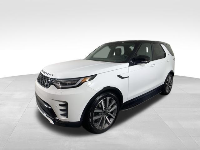 new 2025 Land Rover Discovery car, priced at $76,628