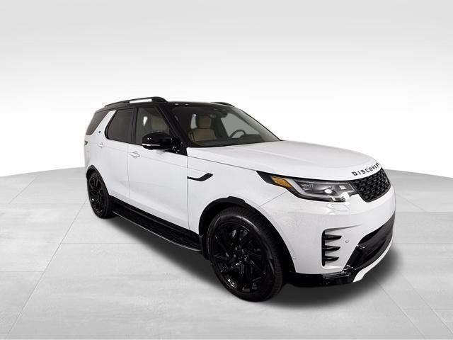 new 2025 Land Rover Discovery car, priced at $73,793