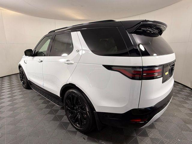 new 2025 Land Rover Discovery car, priced at $73,793