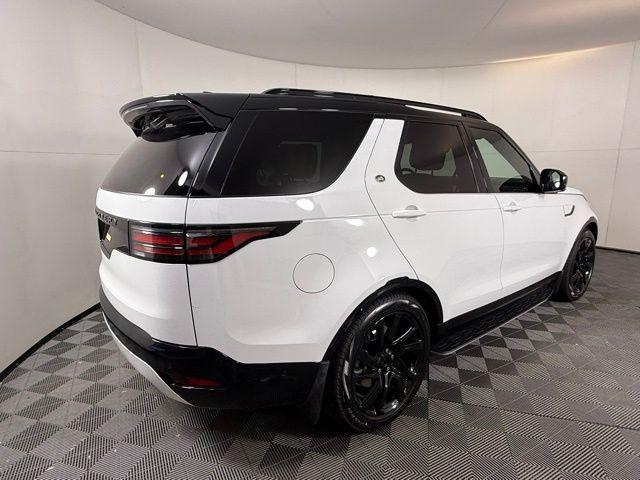 new 2025 Land Rover Discovery car, priced at $73,793