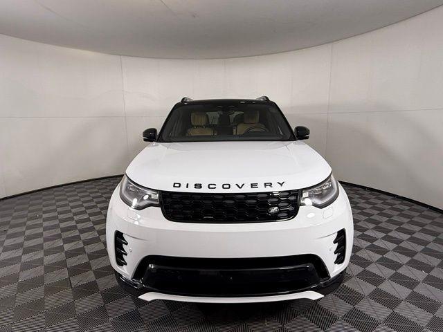 new 2025 Land Rover Discovery car, priced at $73,793