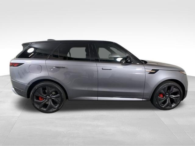 new 2025 Land Rover Range Rover Sport car, priced at $126,115