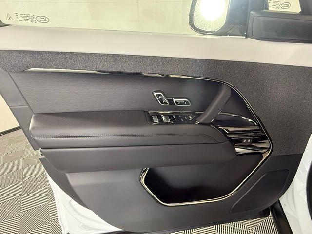 new 2025 Land Rover Range Rover Sport car, priced at $121,280