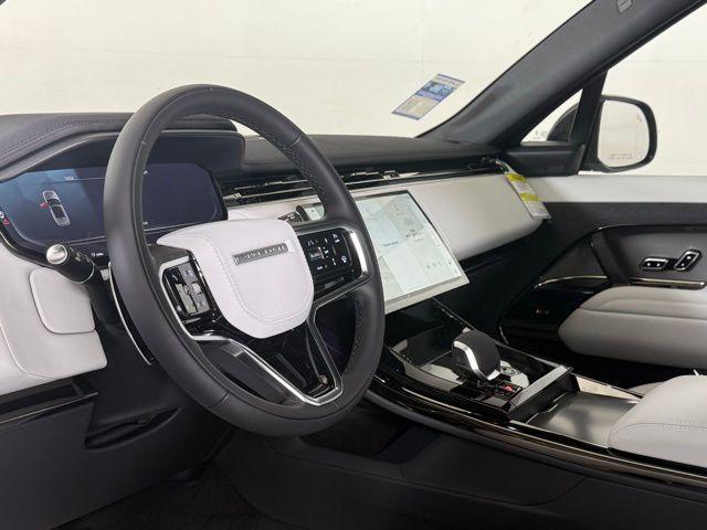 new 2025 Land Rover Range Rover Sport car, priced at $94,045