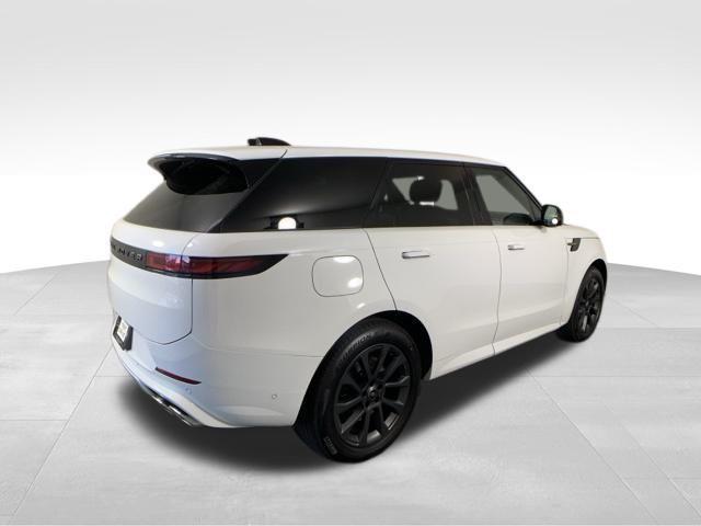 new 2025 Land Rover Range Rover Sport car, priced at $121,315