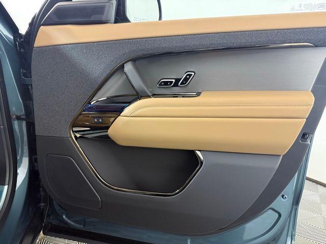 new 2025 Land Rover Range Rover Sport car, priced at $94,030