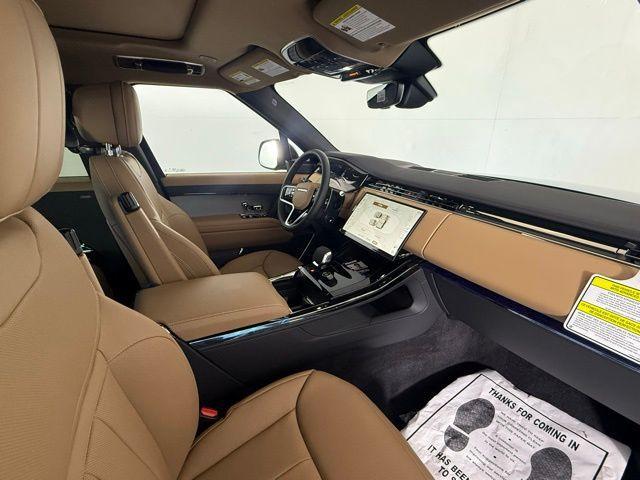 new 2025 Land Rover Range Rover Sport car, priced at $94,030