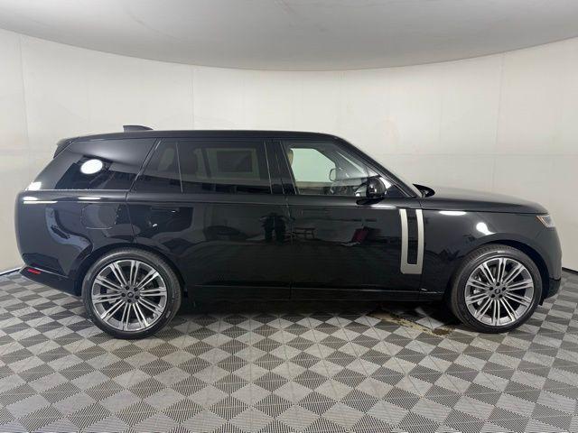 new 2025 Land Rover Range Rover car, priced at $153,525