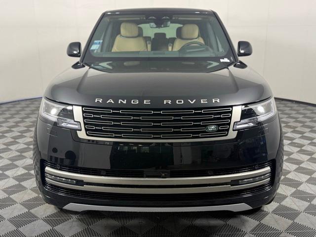 new 2025 Land Rover Range Rover car, priced at $153,525