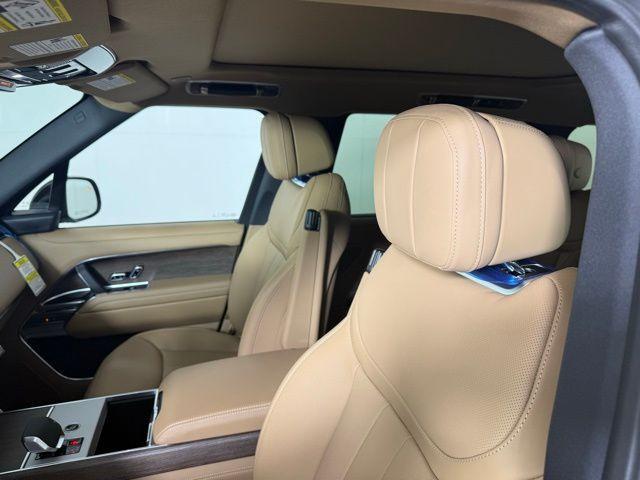 new 2025 Land Rover Range Rover car, priced at $153,525