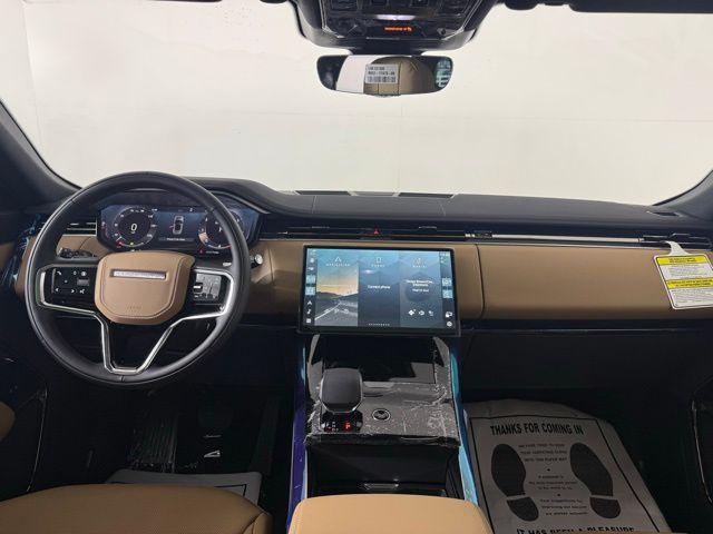 new 2025 Land Rover Range Rover Sport car