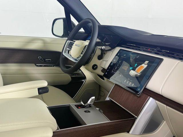 new 2025 Land Rover Range Rover car, priced at $129,455