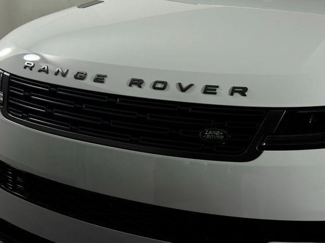 new 2025 Land Rover Range Rover Sport car, priced at $94,640
