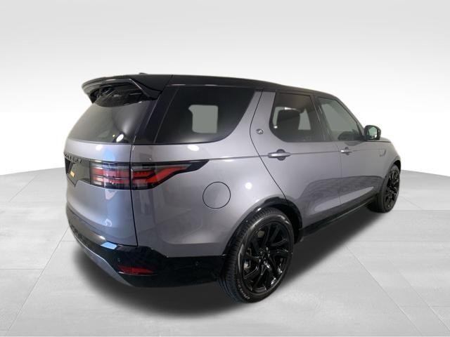 new 2025 Land Rover Discovery car, priced at $77,278